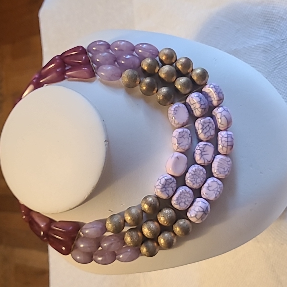 Beautiful  necklace for all occasions  multiple color